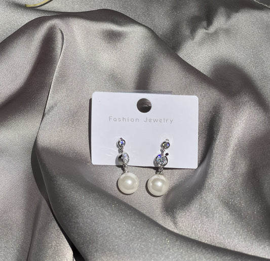 The Celeste Cascading Pearl Drops